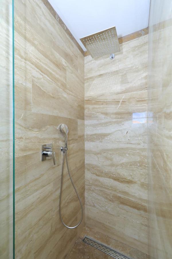 Penthouse Diem - Private Pool With Sea View Zadar Ngoại thất bức ảnh